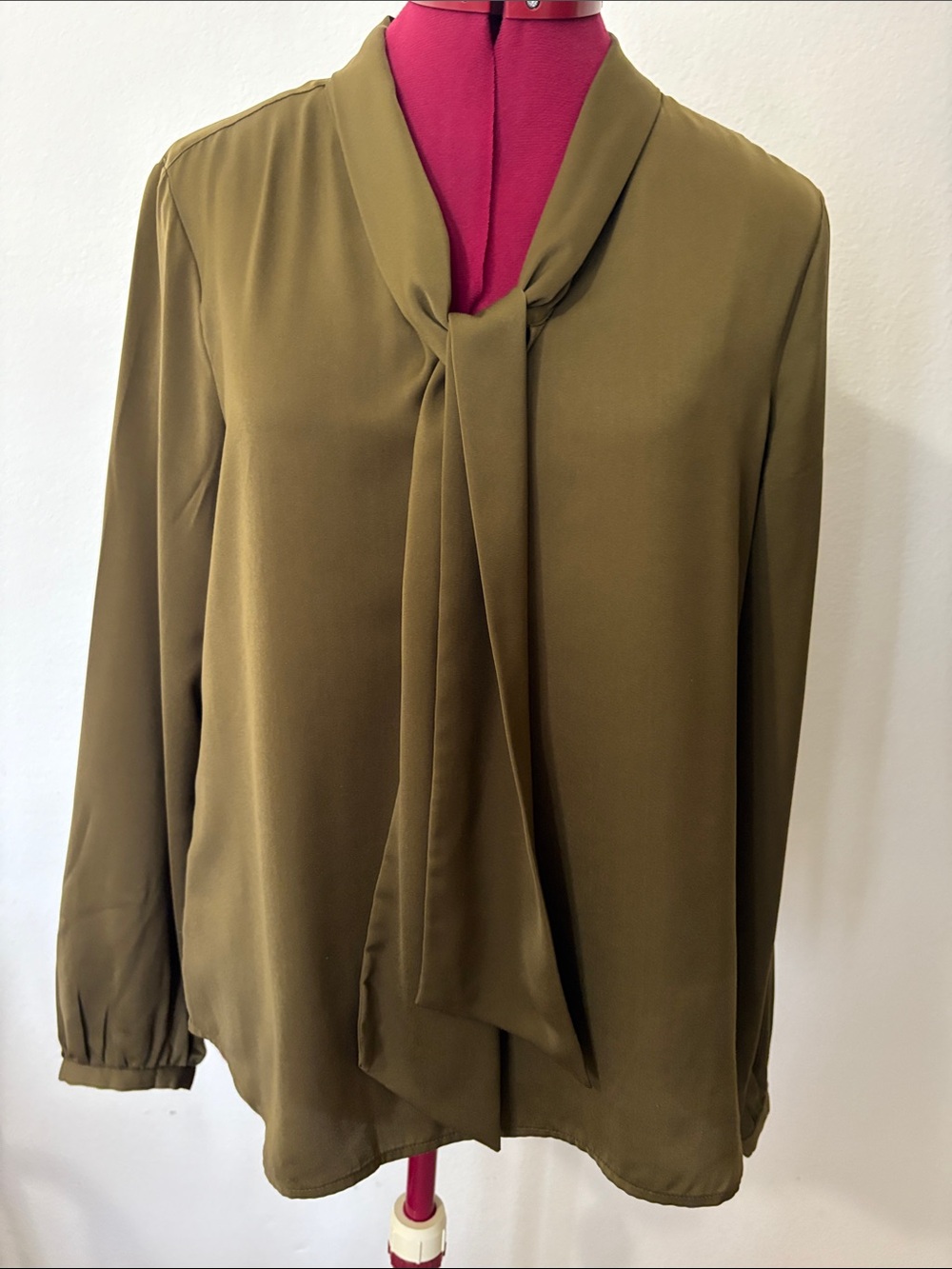Loft size Medium olive-green long-sleeves blouse attached neck tie Made in India